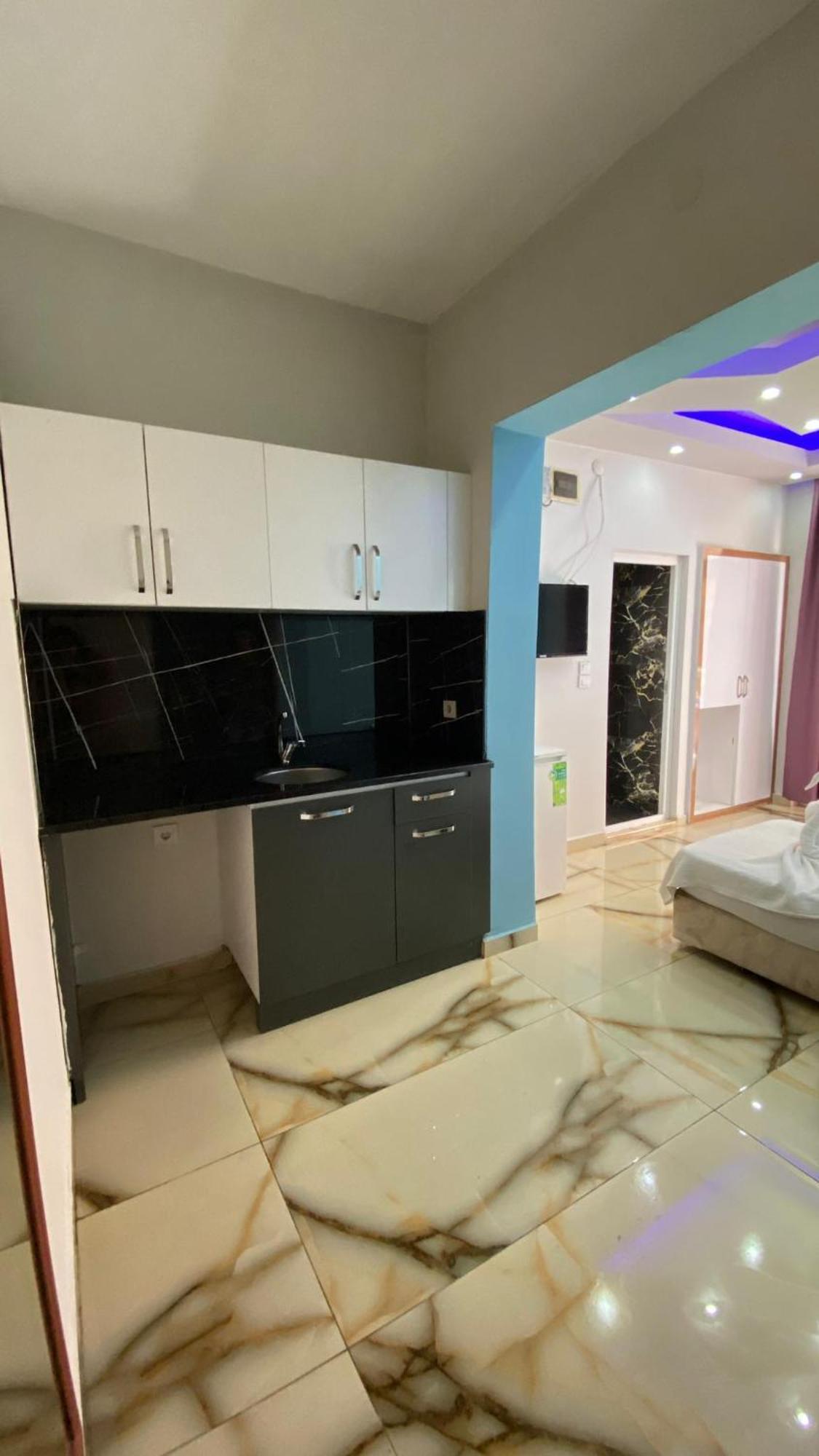 Maldives Apart Otel Алания Экстерьер фото